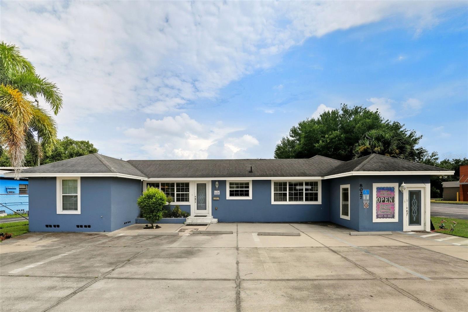 8027 S ORANGE AVENUE