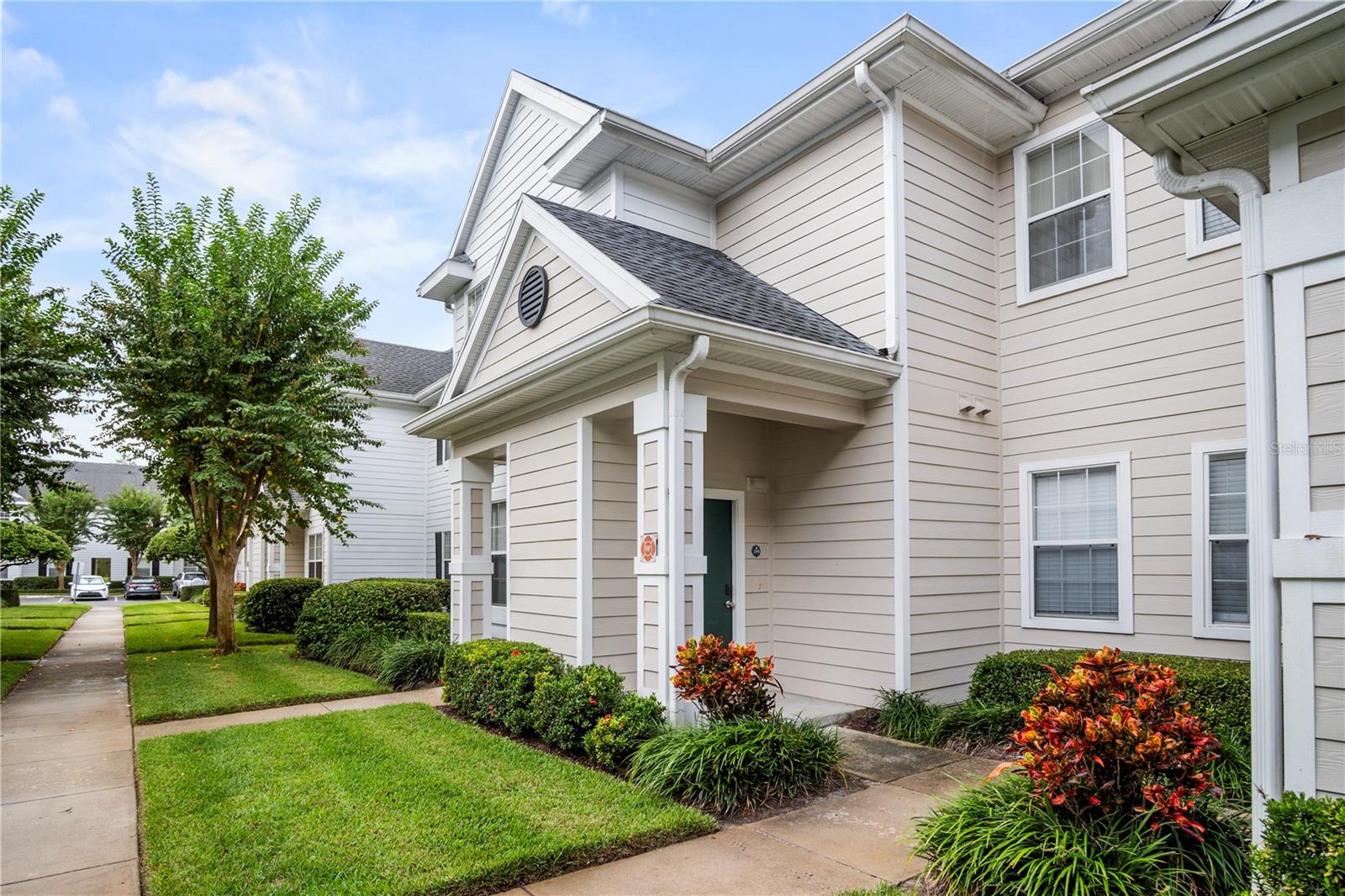 200 SOUTHERN PECAN CIRCLE Unit 206