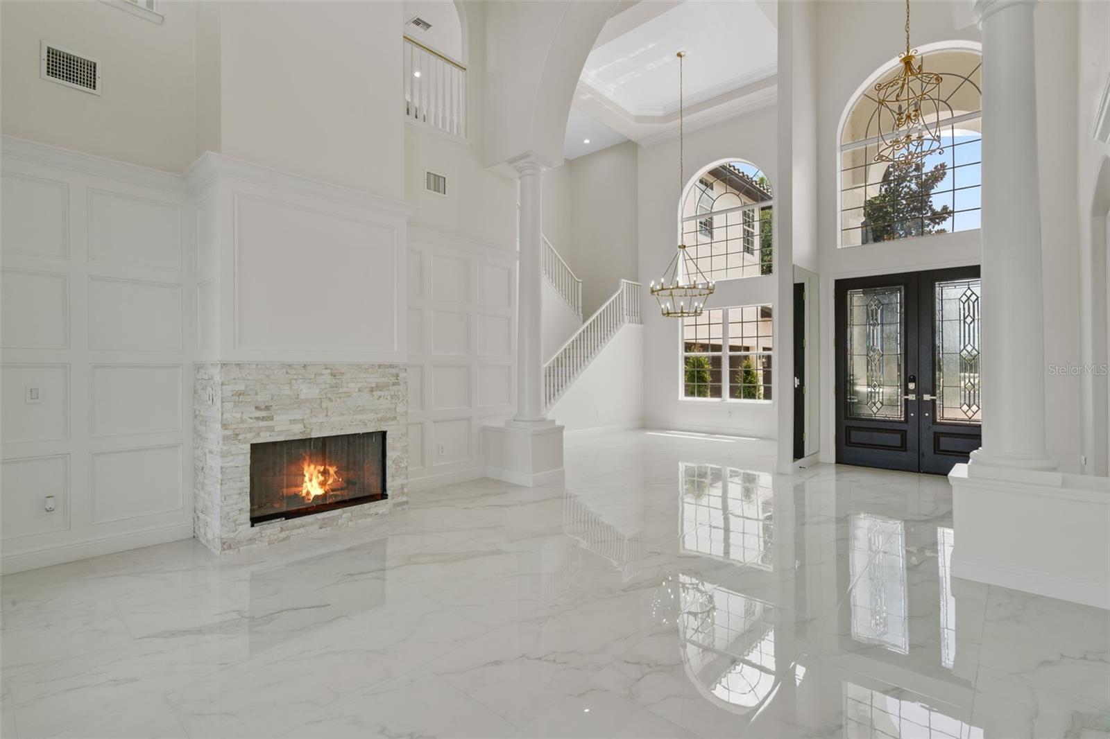 Listing photo 3 for 408 Chelsea Ave