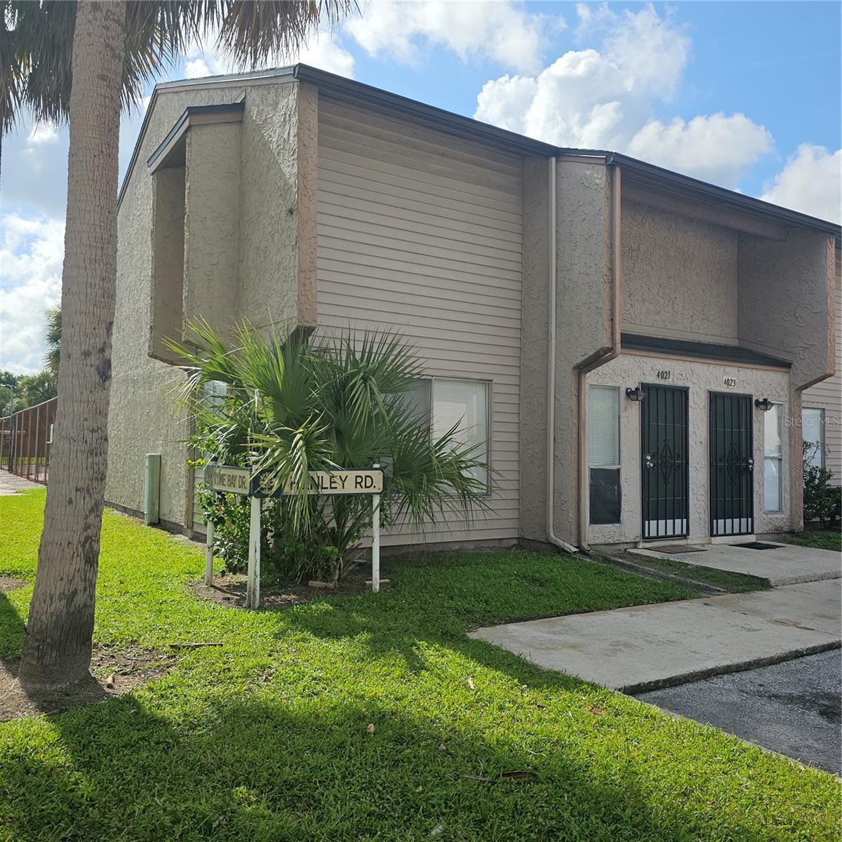 4021 HENLEY ROAD Unit 1701