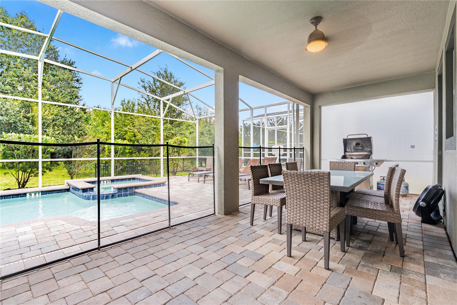 Listing photo 2 for 8809 Cruden Bay Ct