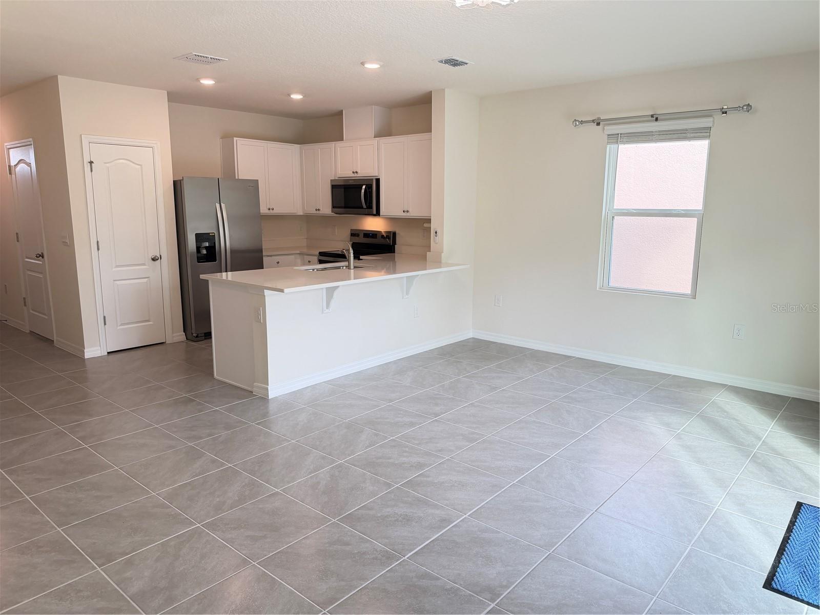 Listing photo 3 for 3164 Goose Rd