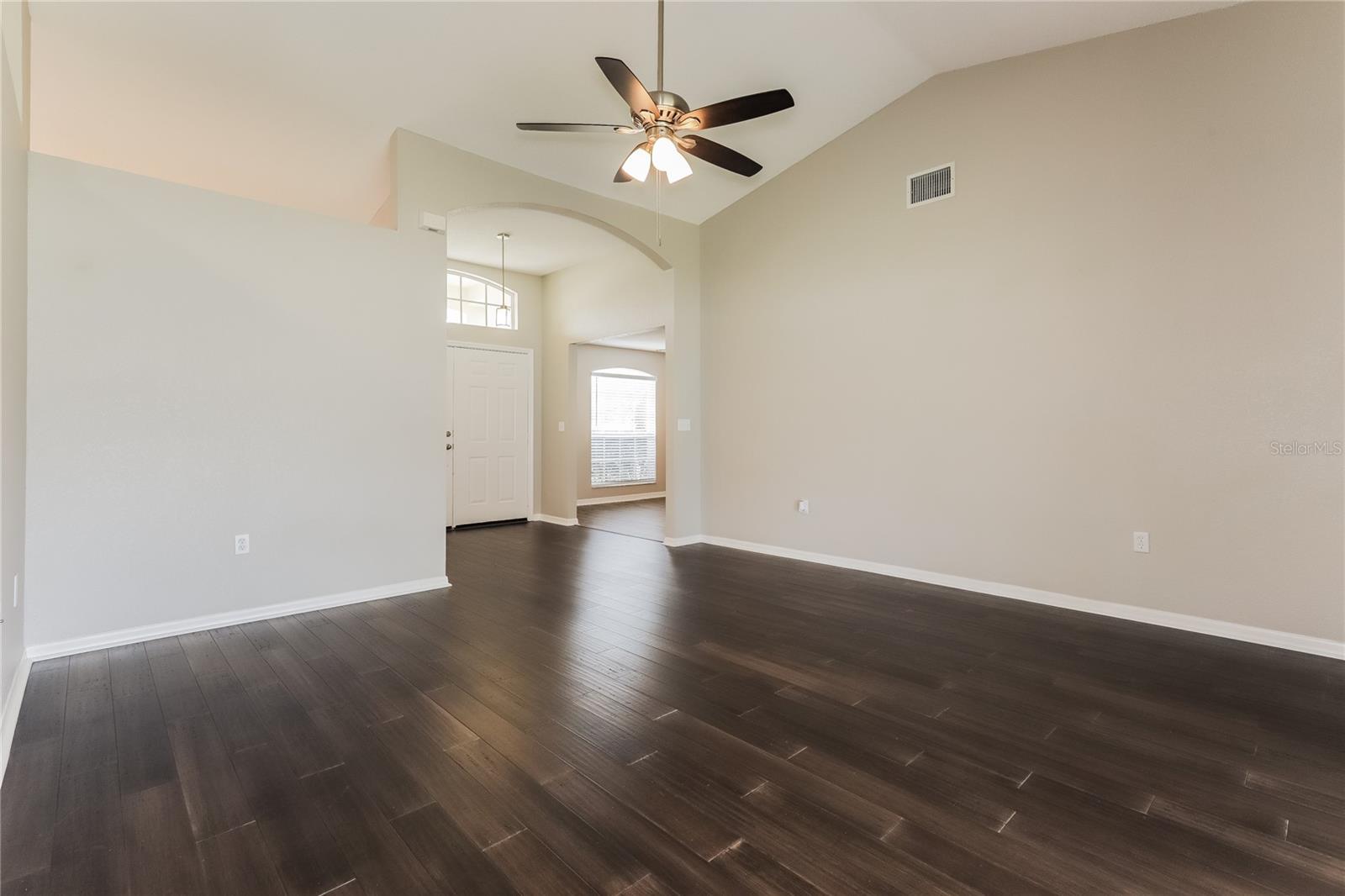 Listing photo 2 for 3407 Imperial Manor Way