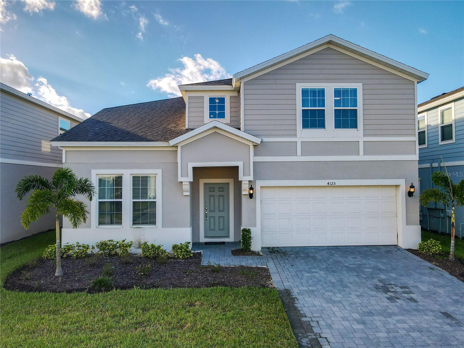 Listing photo 1 for 4125 Lana Ave