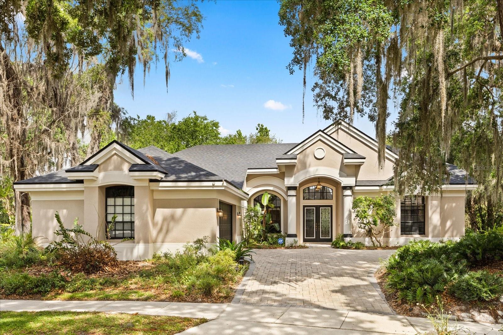 622 W PALM VALLEY DRIVE