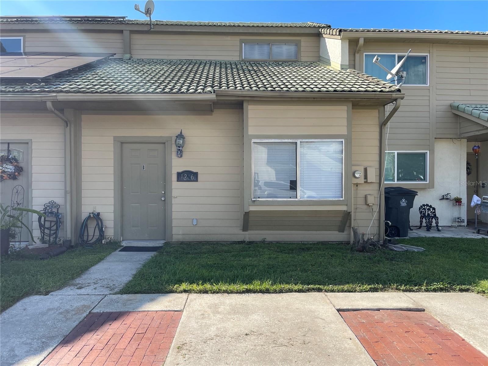 1286 WINTER GREEN WAY