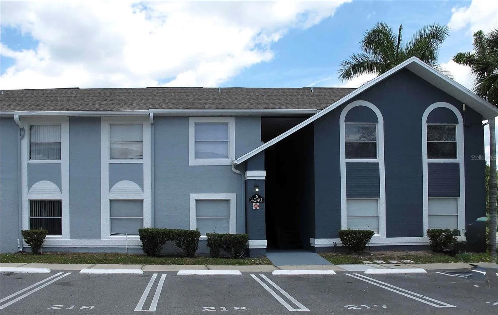 4240 PERSHING POINTE PLACE Unit 2