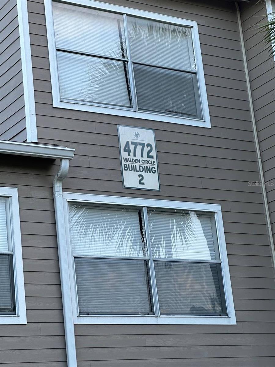 Listing photo 2 for 4772 Walden Cir #11