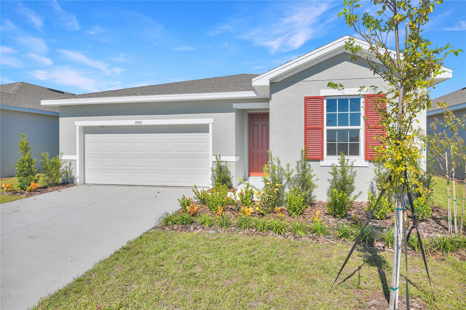 Listing photo 1 for 5351 Mickey Ave