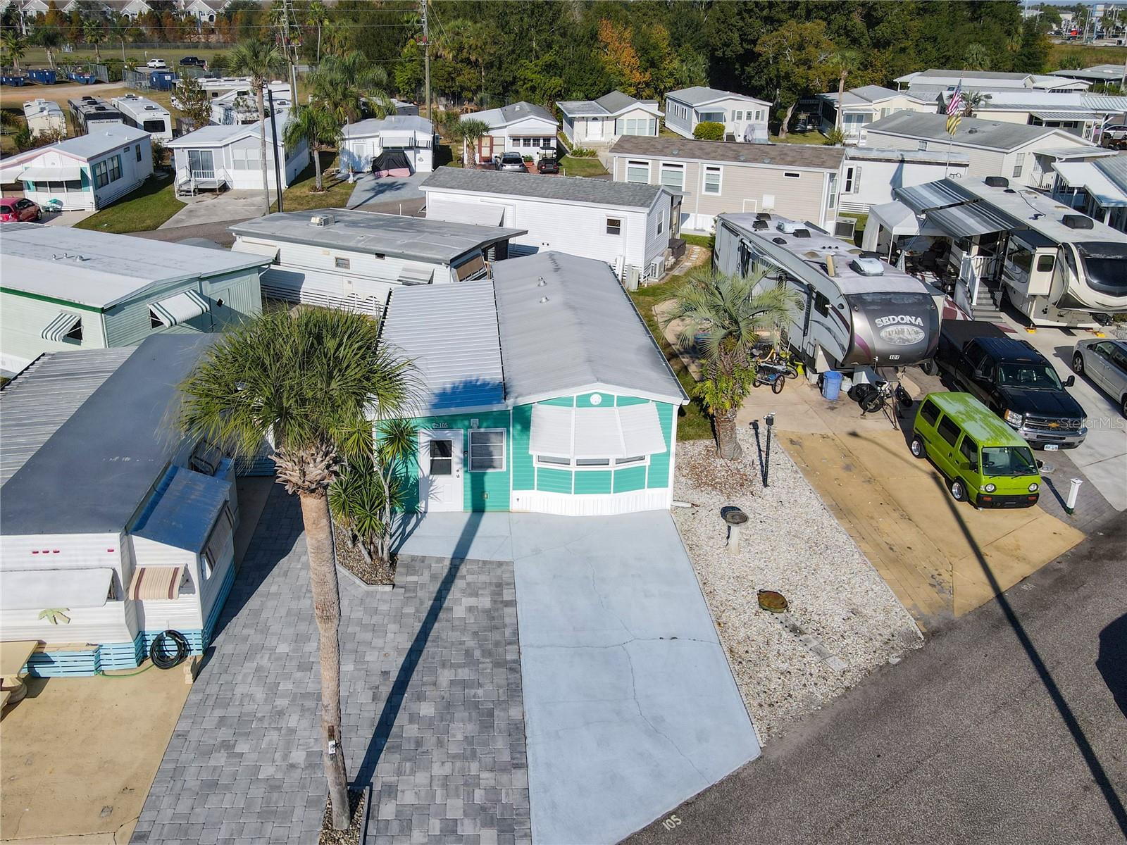 9000 US HWY 192 Unit 105