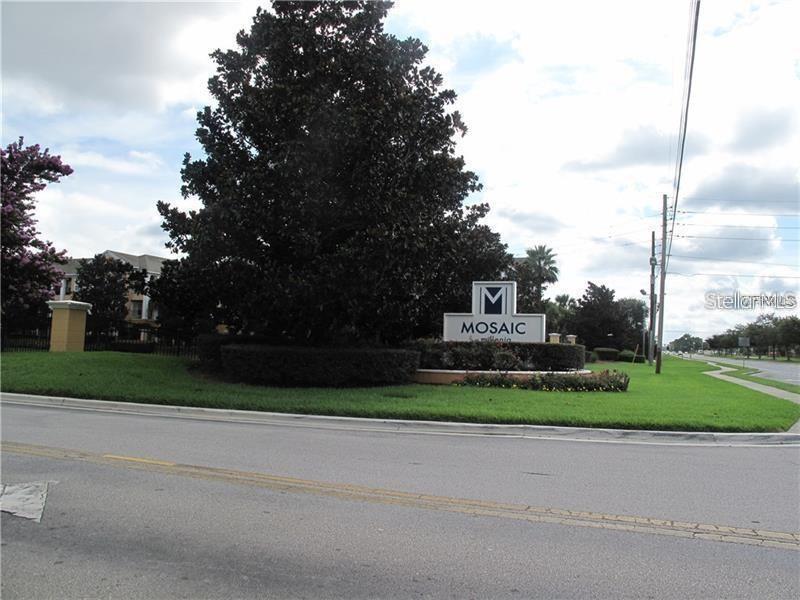 Listing photo 2 for 3593 Conroy Rd #421