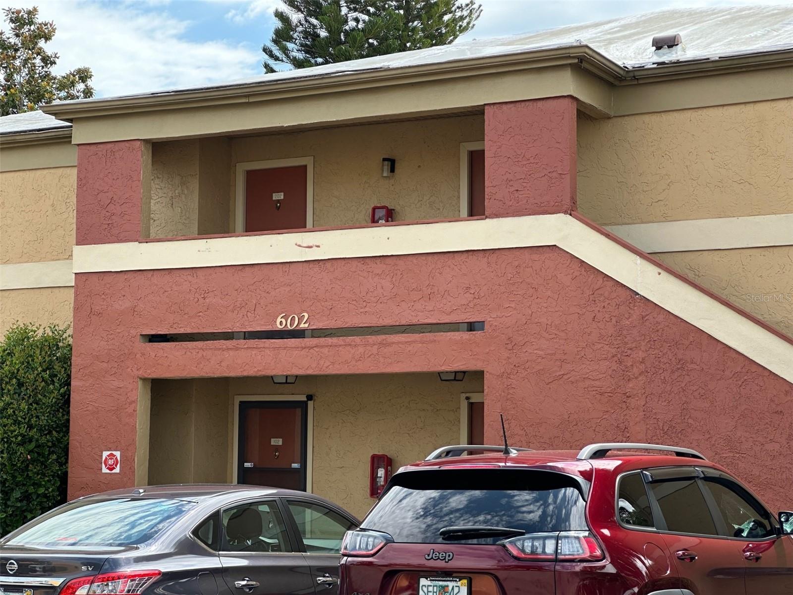 602 KENWICK CIRCLE Unit 202