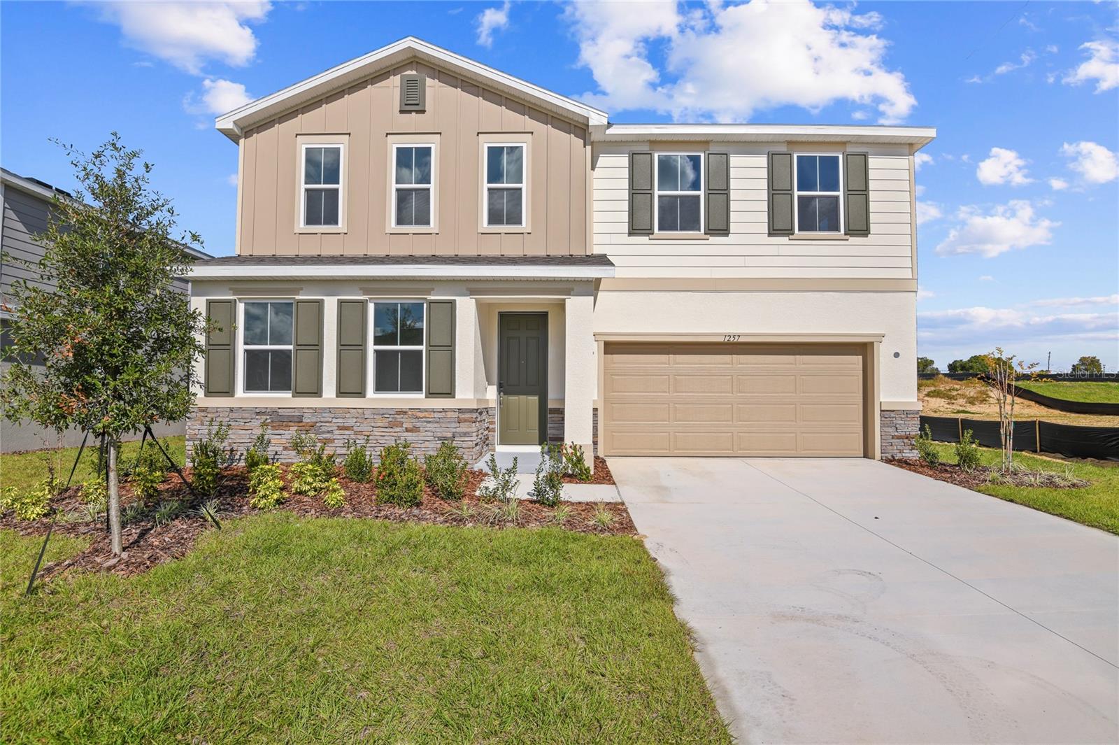 Listing photo 1 for 1257 Daisy Hill Ave