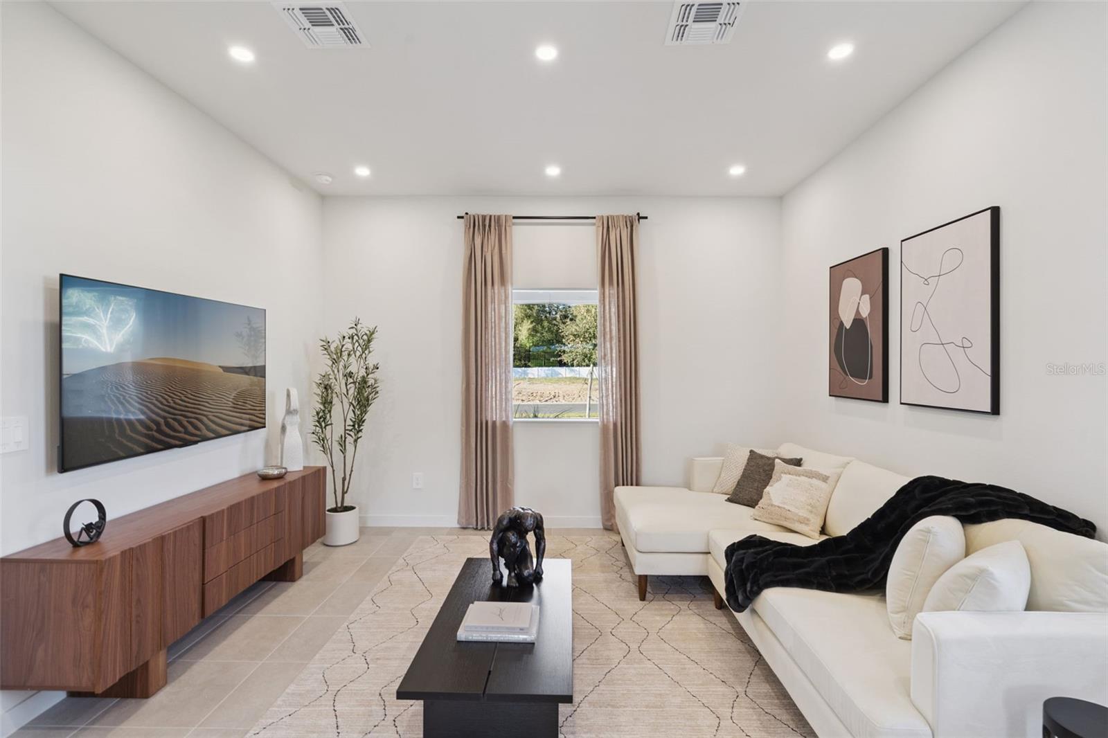 Listing photo 3 for 455 Skyfield Ct