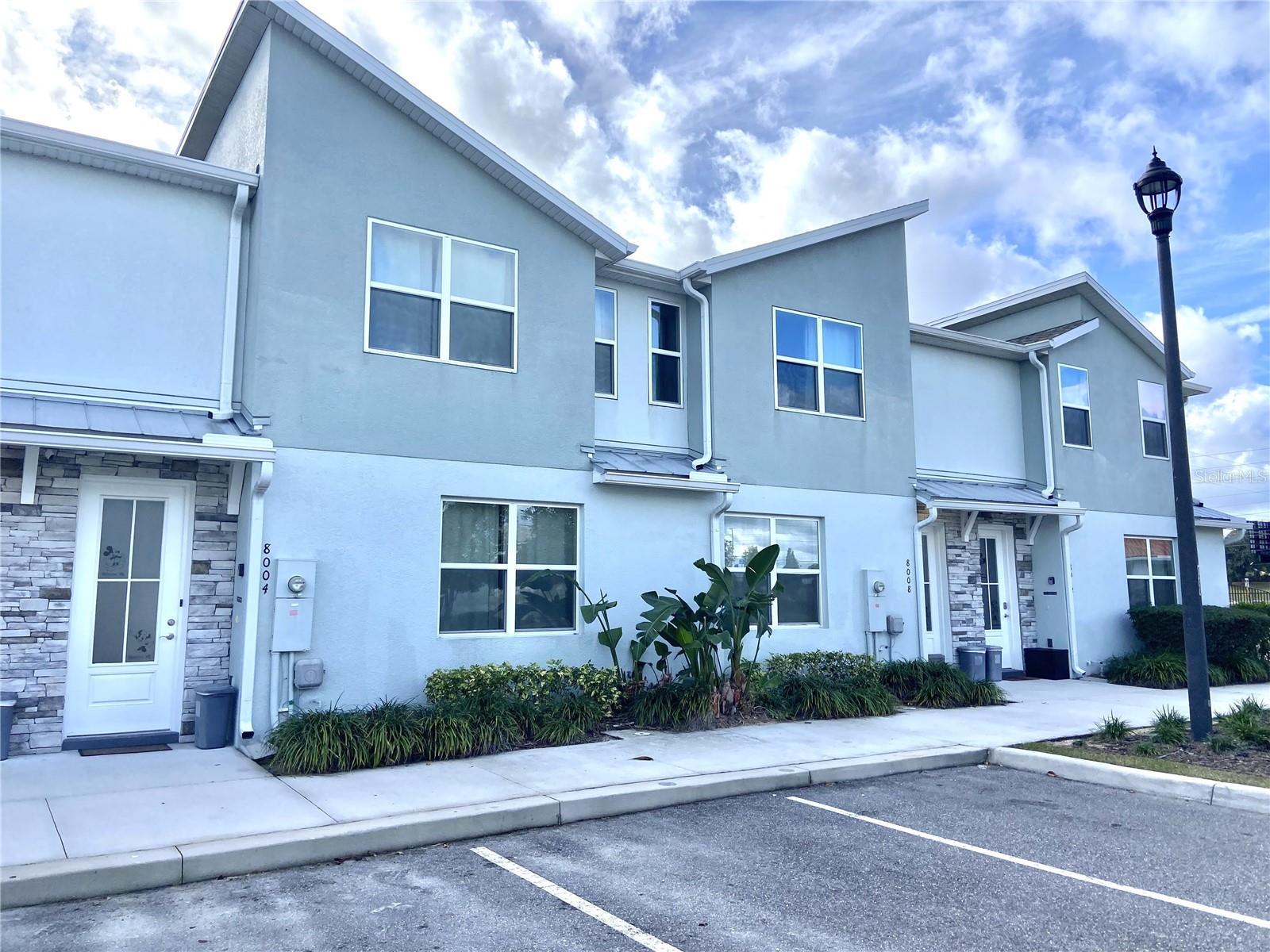 8004 FORMOSA VALLEY PLACE