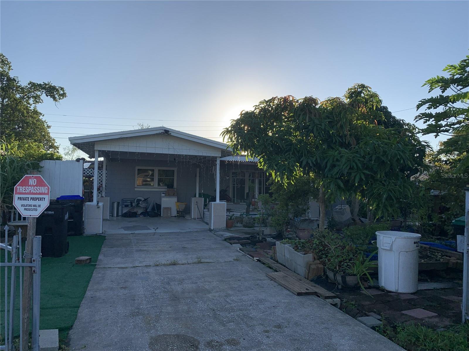 6313 WILLOW OAK LANE