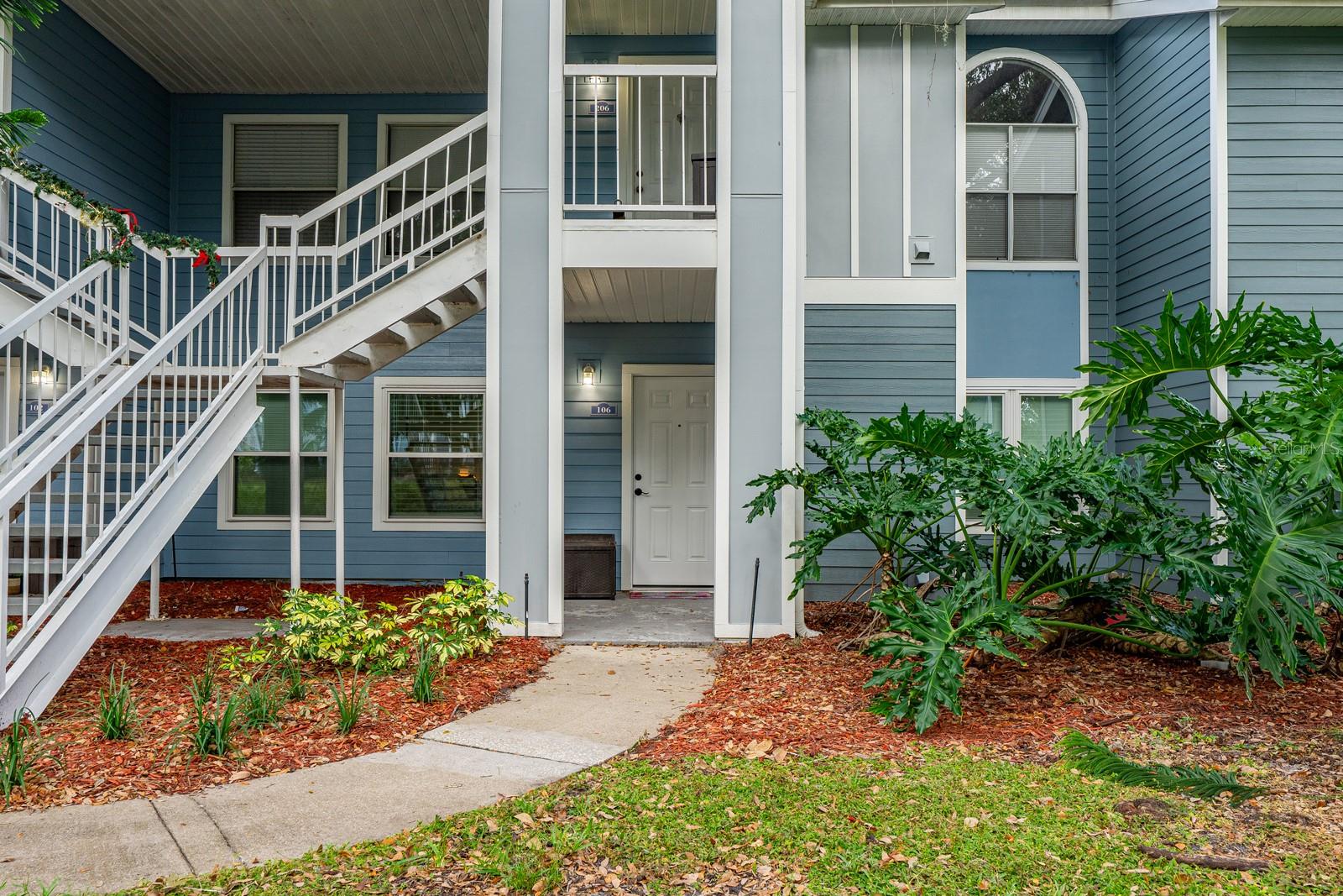 2584 GRASSY POINT DRIVE Unit 106