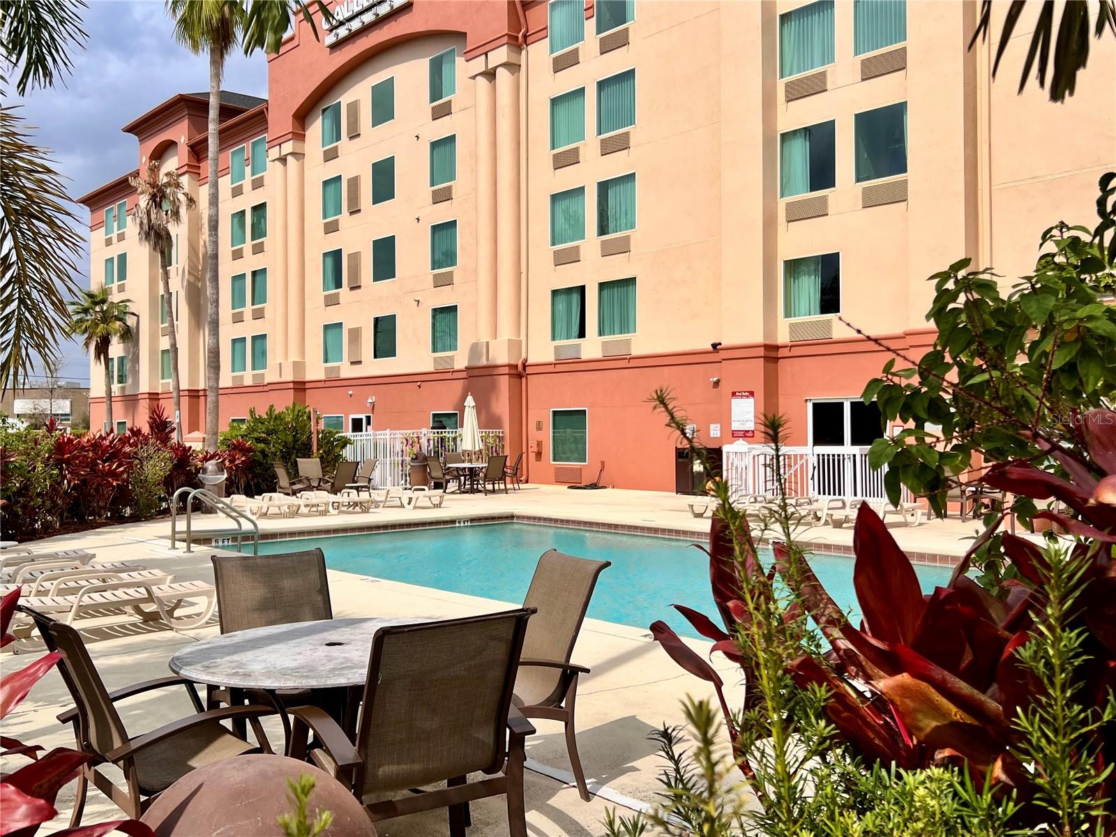 3000 MAINGATE LANE Unit 122