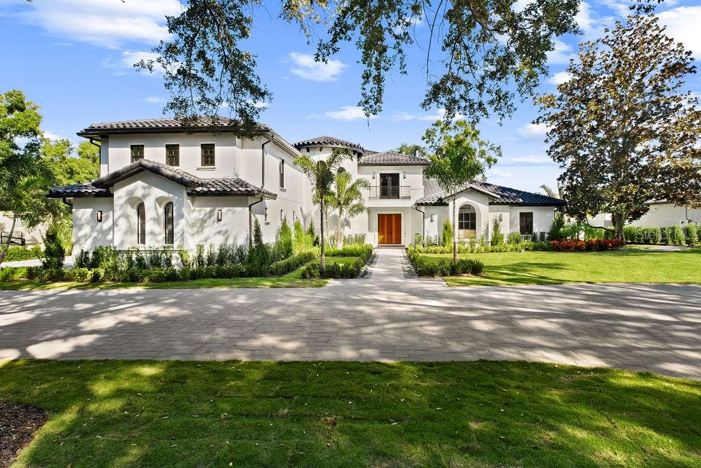 9725 CHESTNUT RIDGE DRIVE