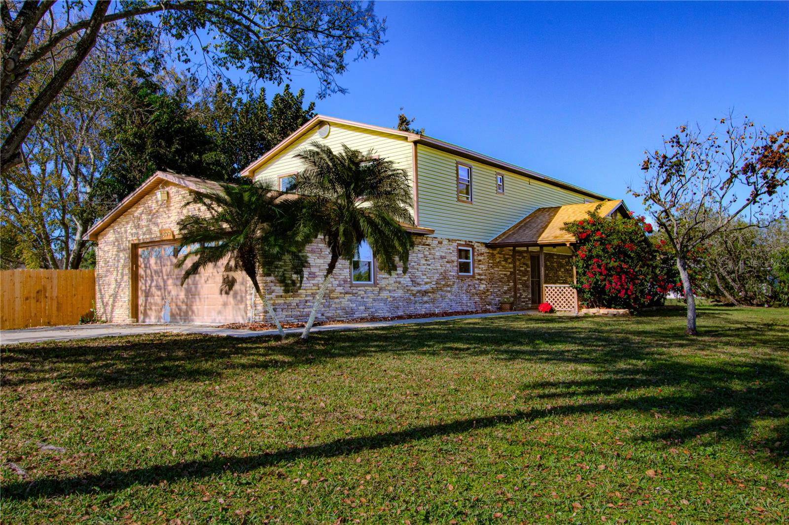 4899 SPARROW DRIVE