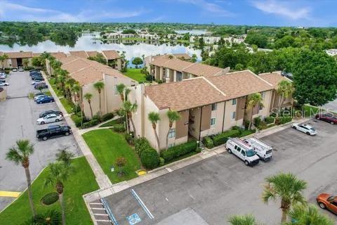 Listing photo 2 for 564 Orange Dr #40