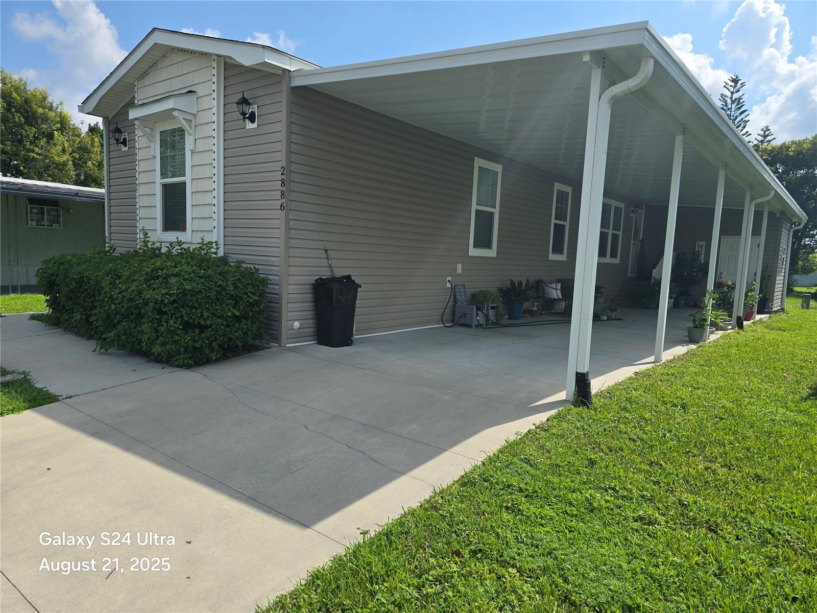 2886 CANYON DRIVE Unit 584