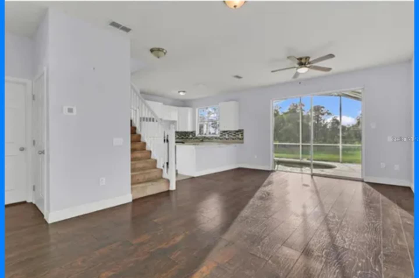 Listing photo 2 for 112 Ocean Bluff Dr