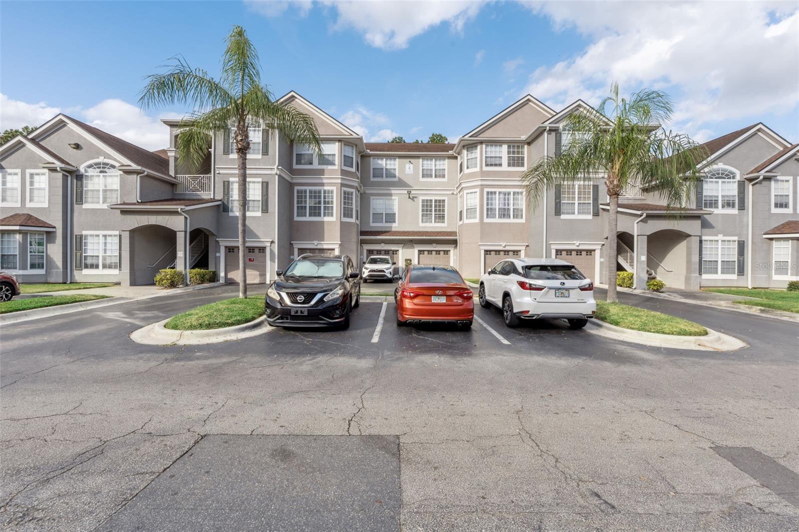 3325 S KIRKMAN ROAD Unit 422