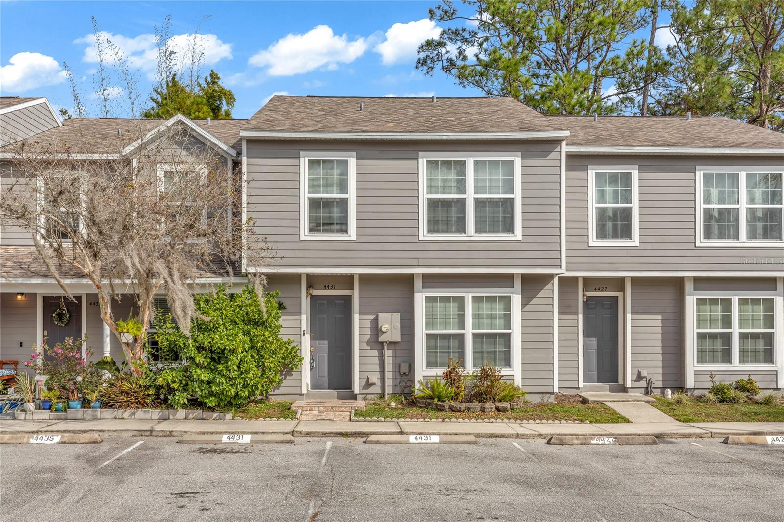 4431 BROOK HOLLOW CIRCLE