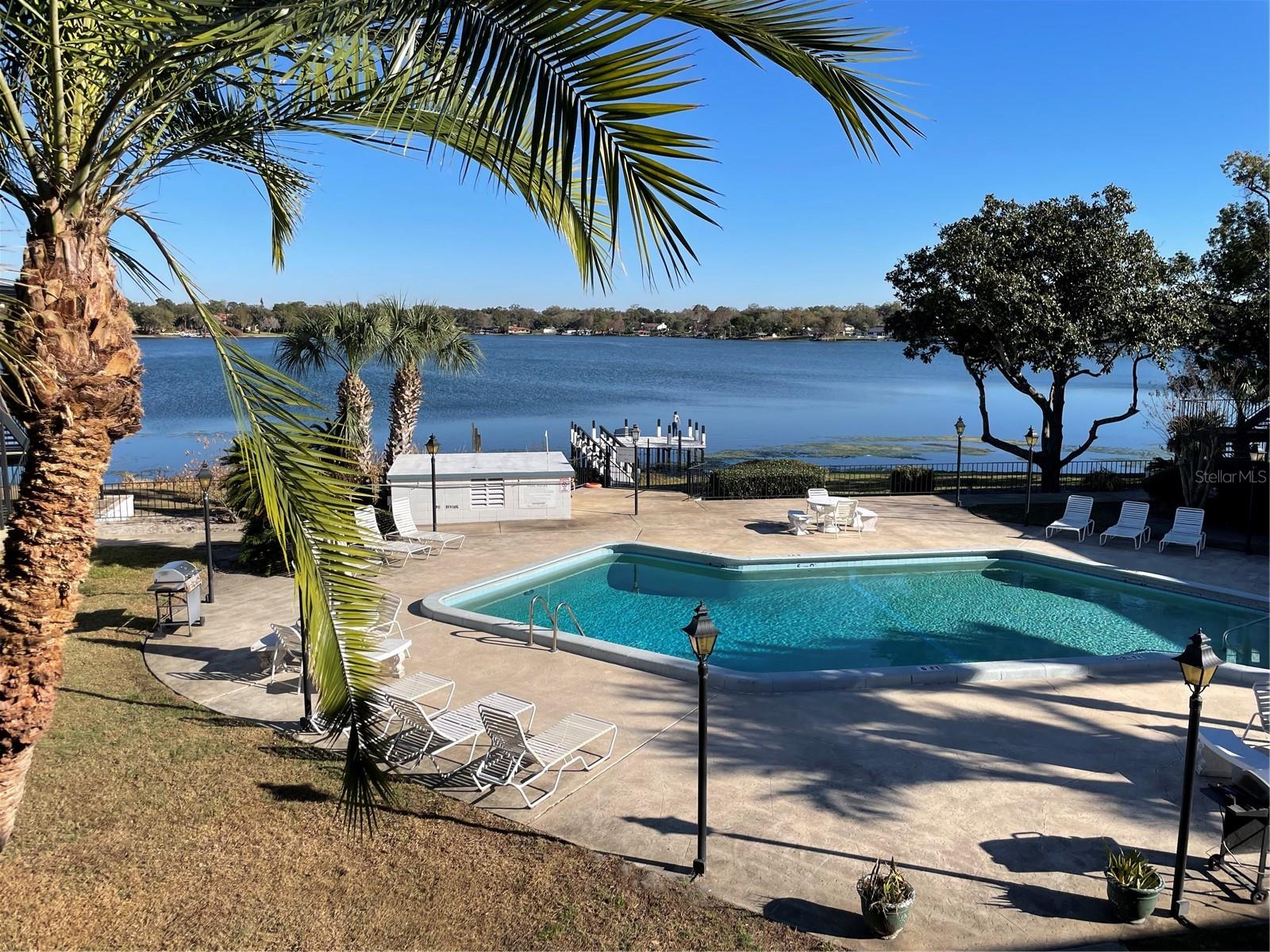 2885 S OSCEOLA AVENUE Unit C4