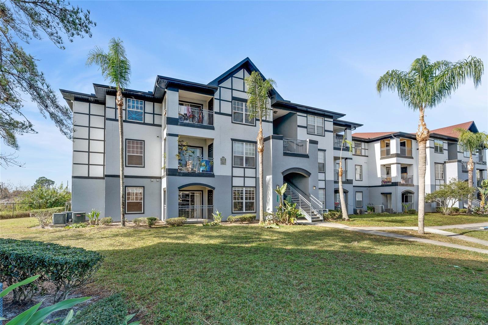 5526 PGA BOULEVARD Unit 4913