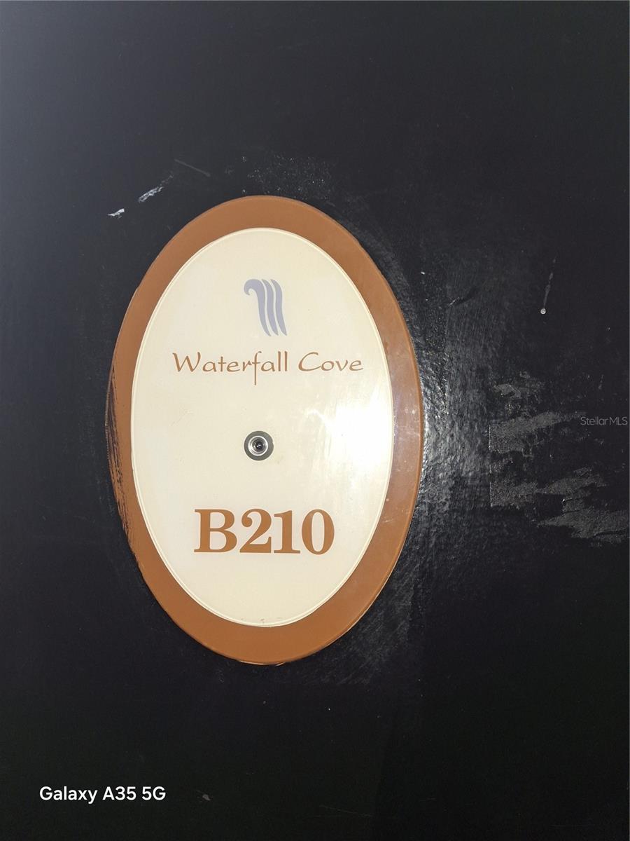 1695 LEE ROAD Unit B210