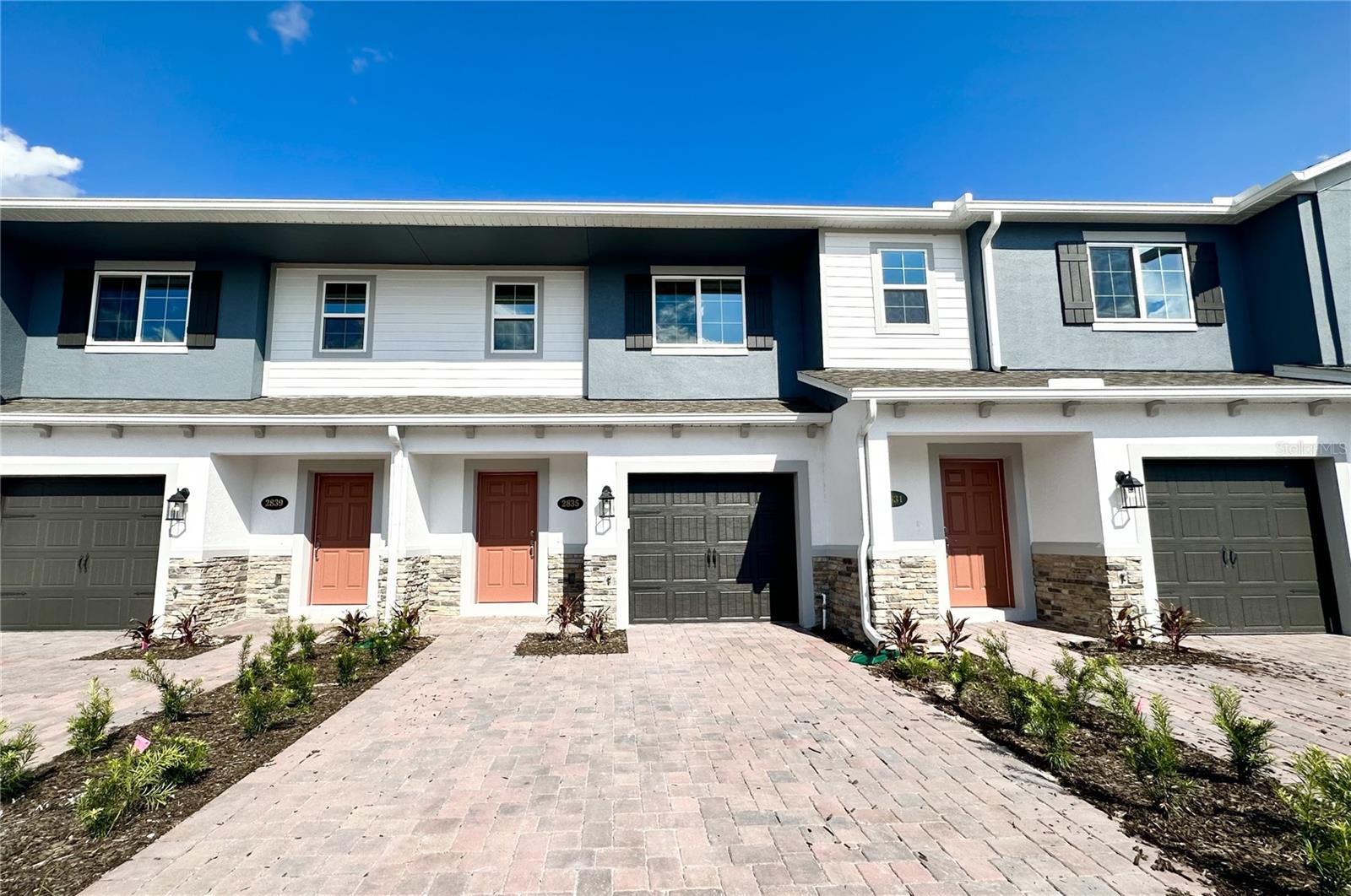 2835 NARCOOSSEE COMMONS WAY