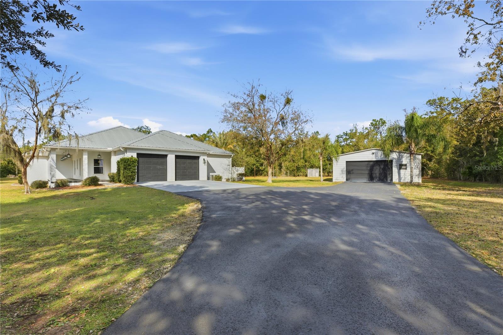 4575 LAKE SHORE DRIVE