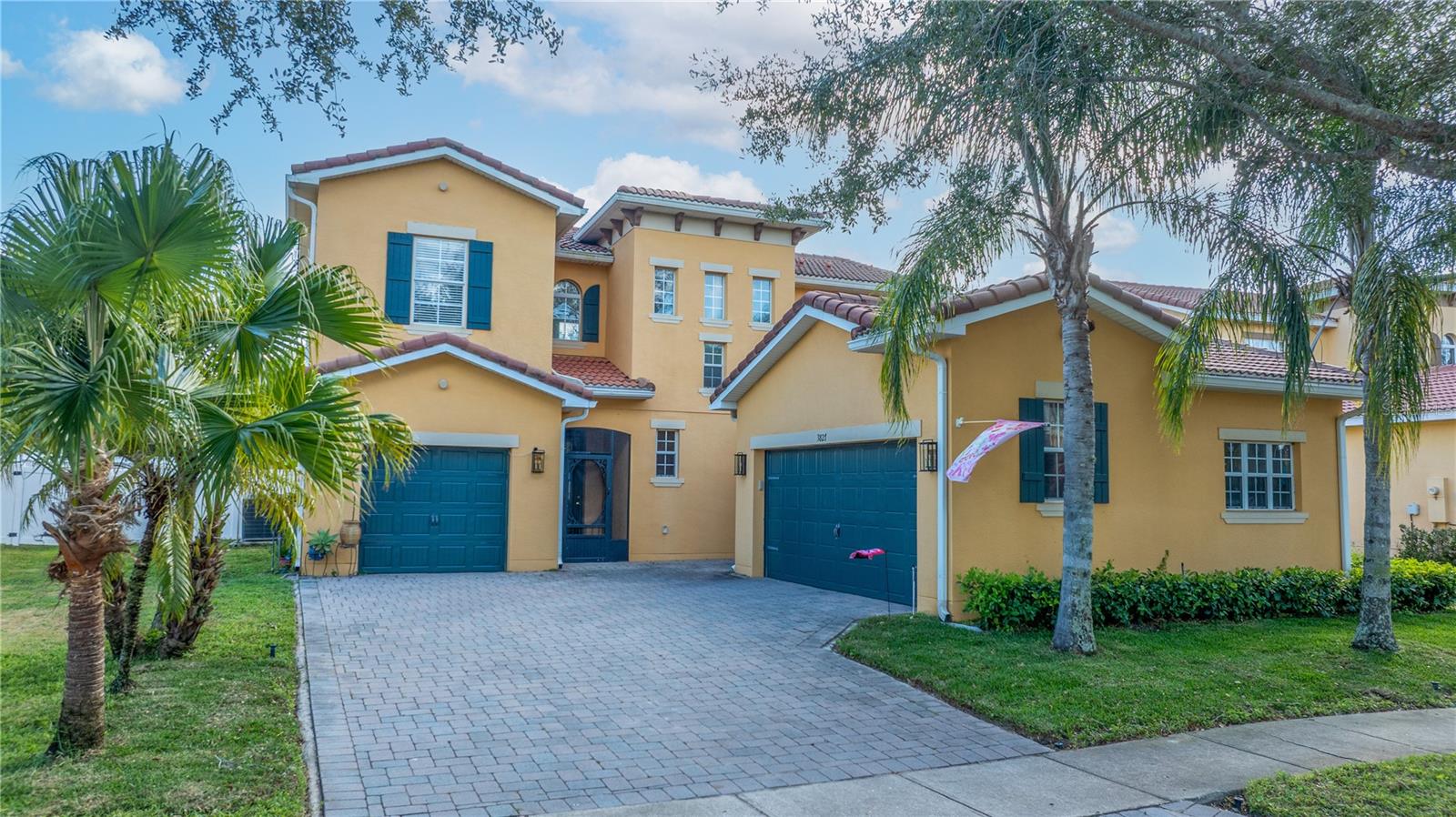 3827 GOLDEN KNOT DRIVE