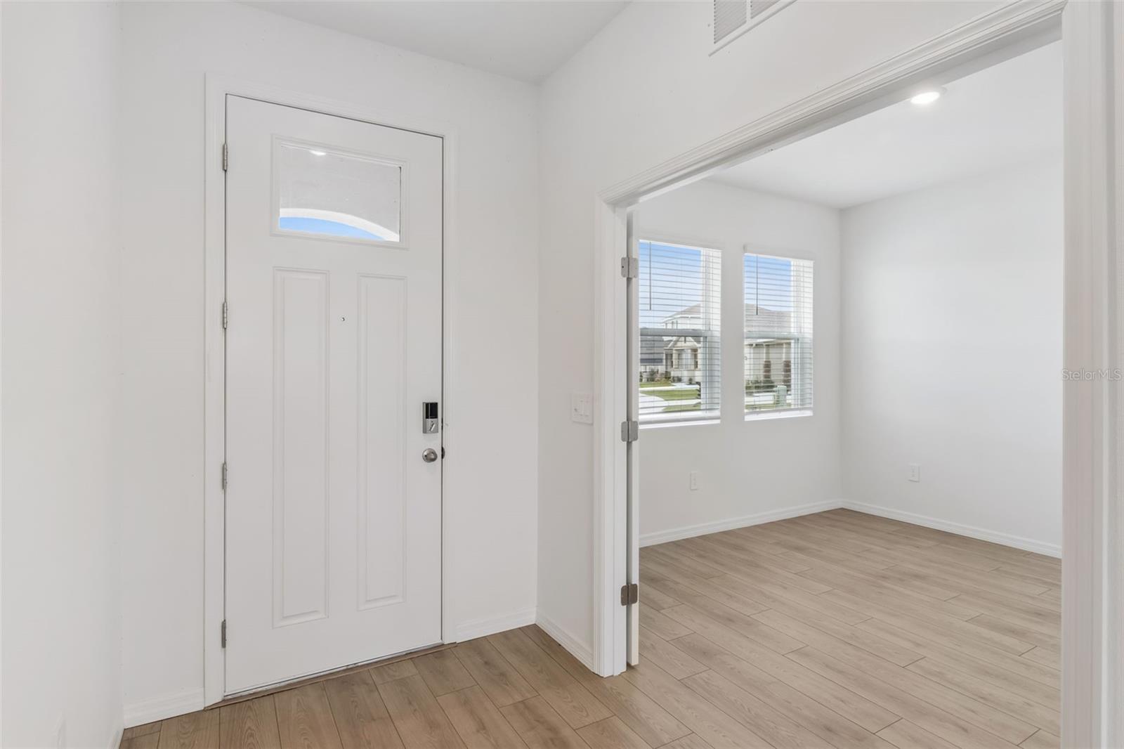 Listing photo 2 for 5384 Cloudberry Ave