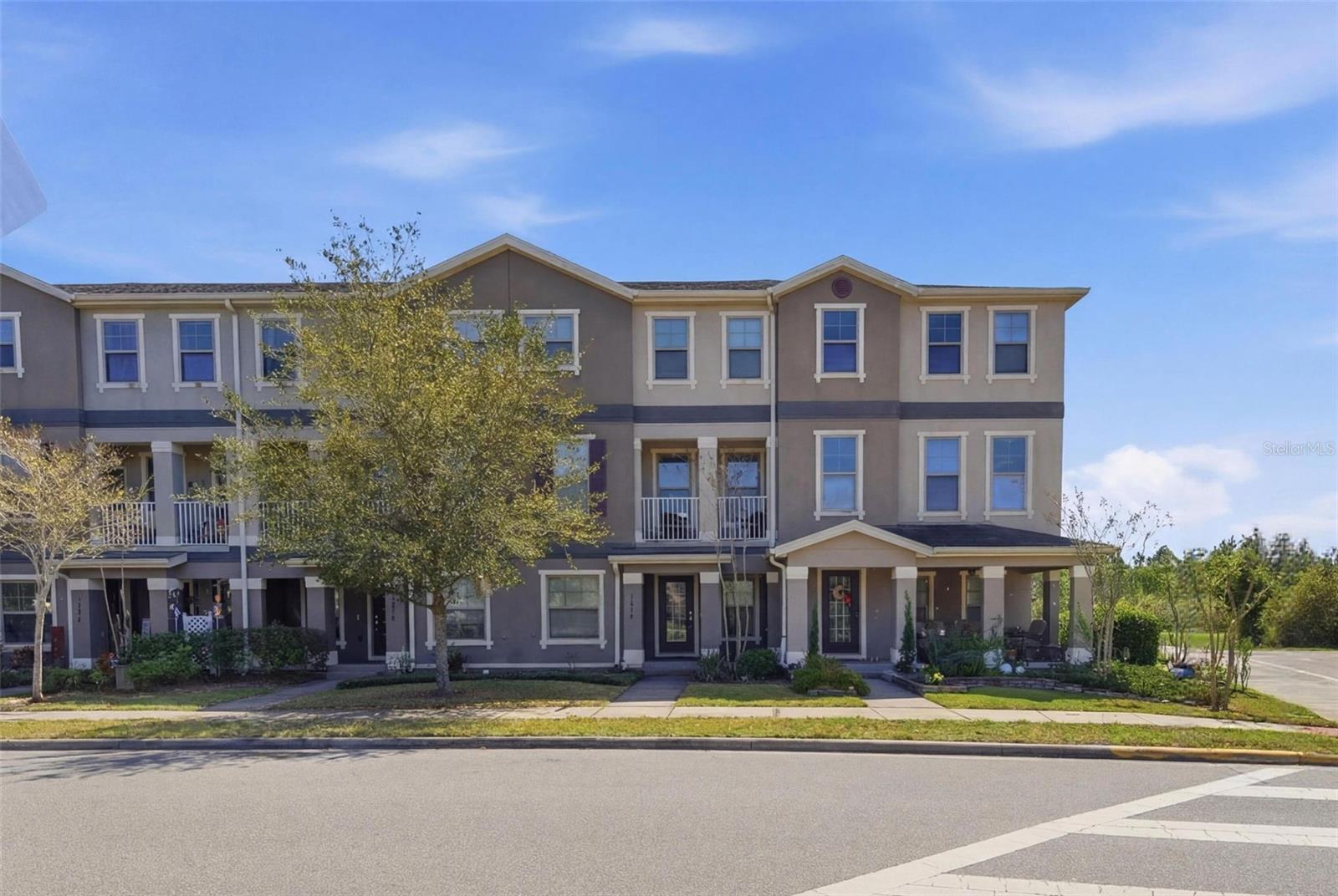 10814 SUNSET RIDGE LANE