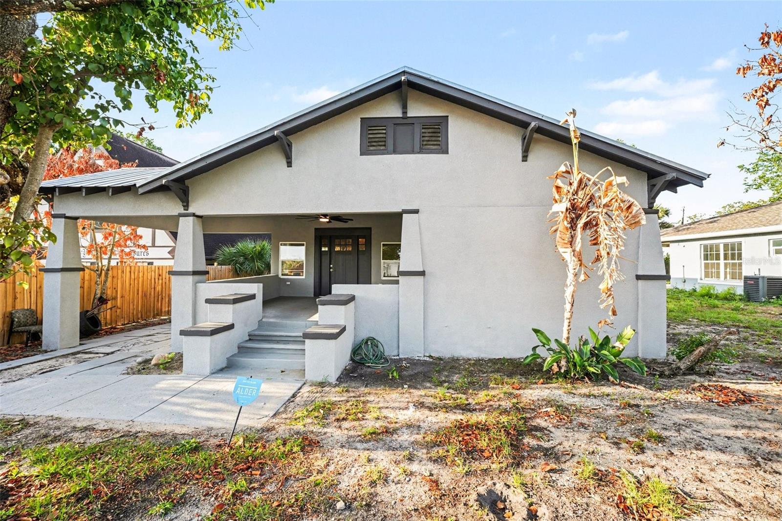 Listing photo for 129 W Park Ave
