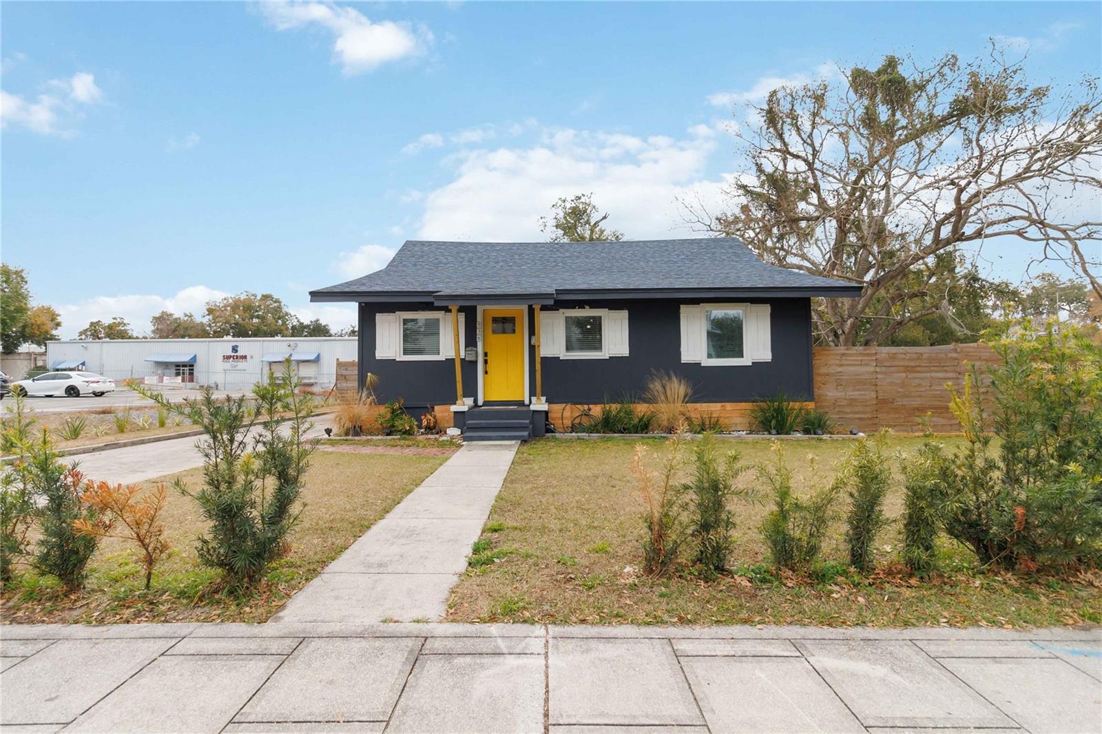 538 N PARRAMORE AVENUE