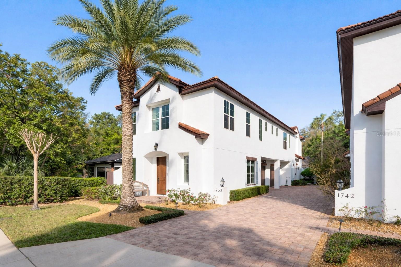 1732 RIDGEWOOD AVENUE Unit S