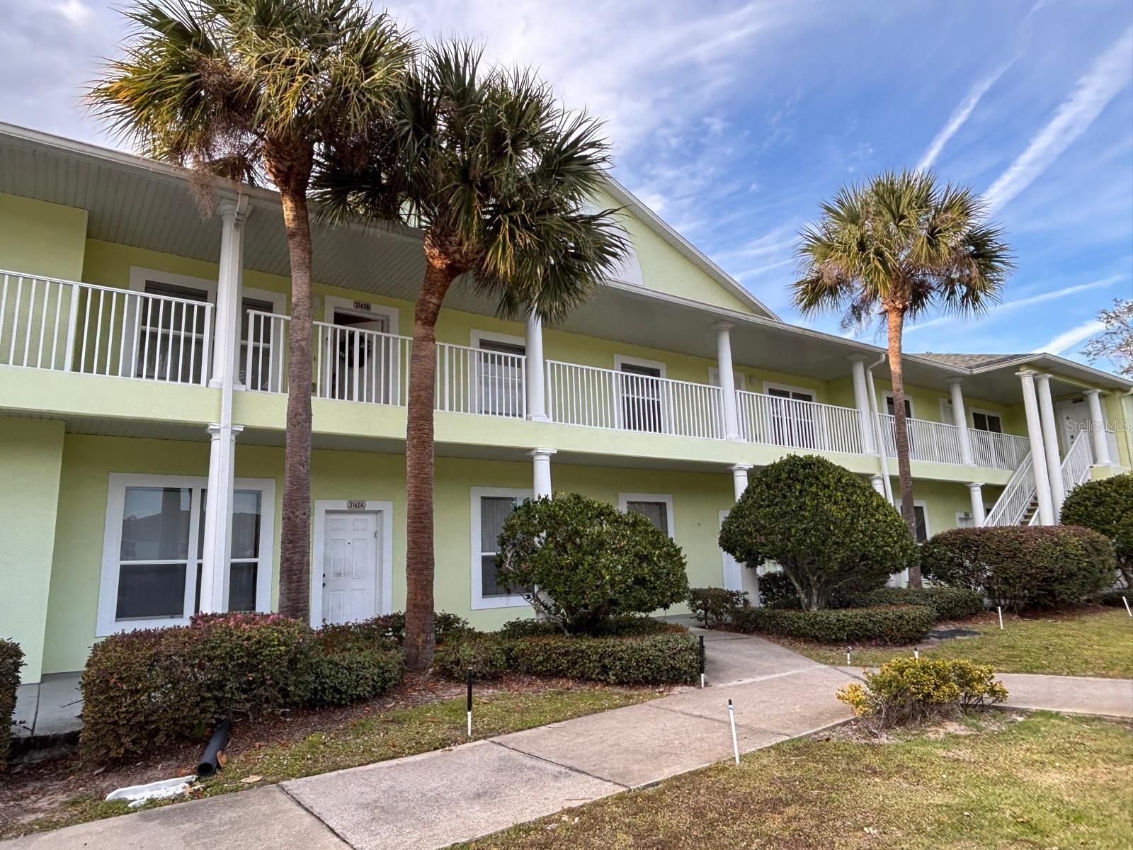 3162 SUN LAKE COURT Unit B