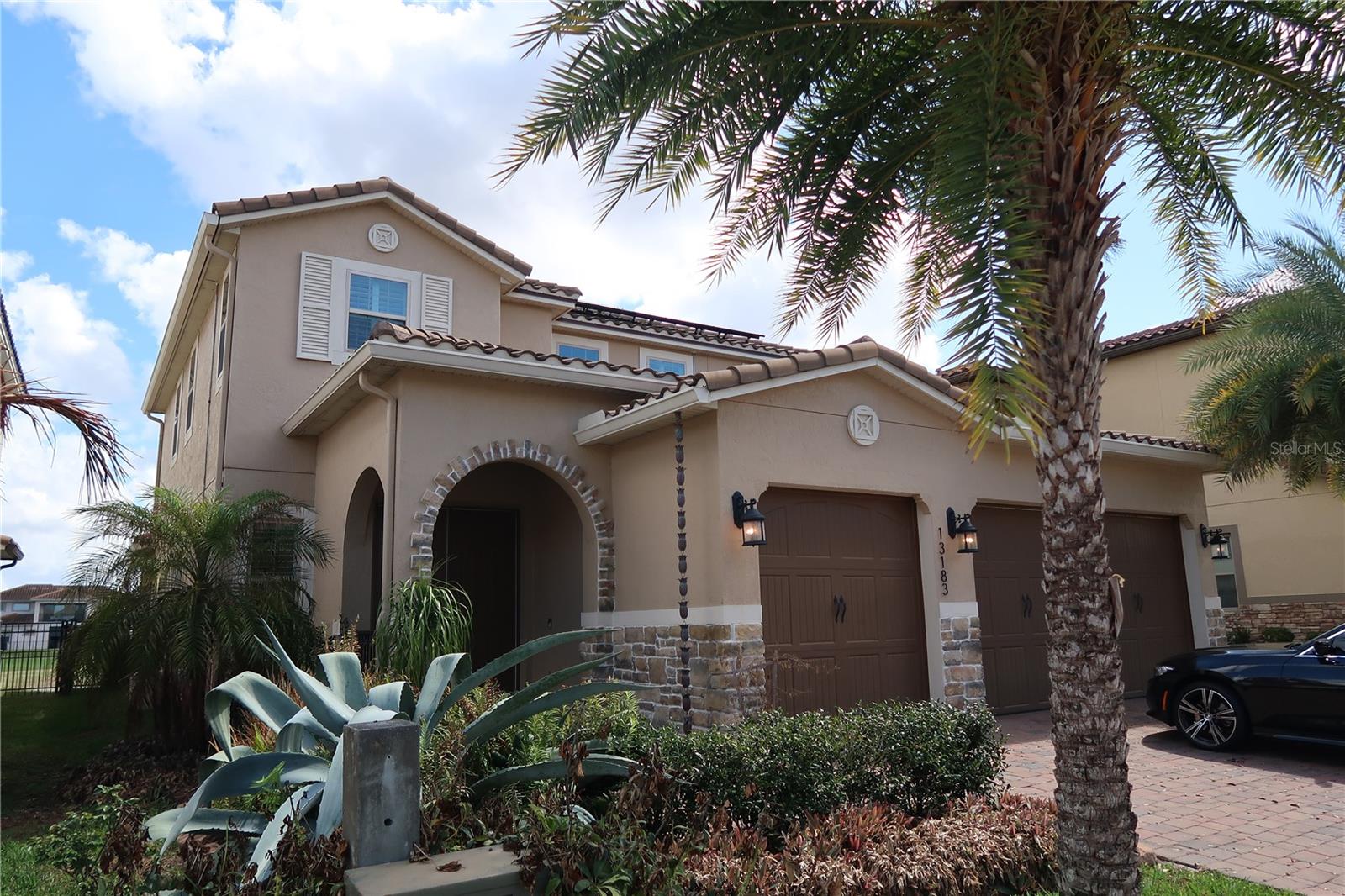 13183 WOODFORD STREET