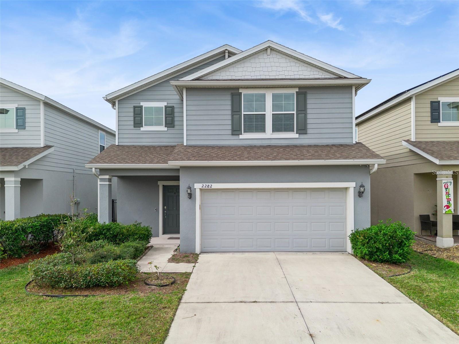 Listing photo 1 for 2282 Nuthatch St
