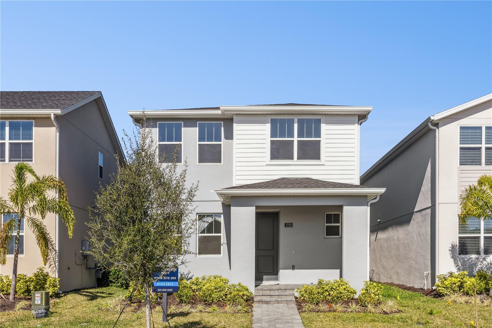 1723 CROWNCREST DRIVE