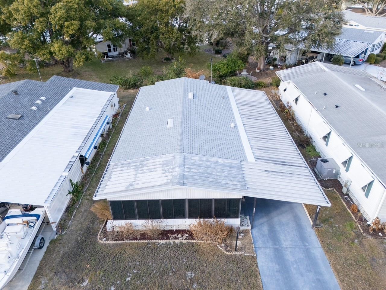Listing photo 2 for 6081 Southern Oaks Dr Se