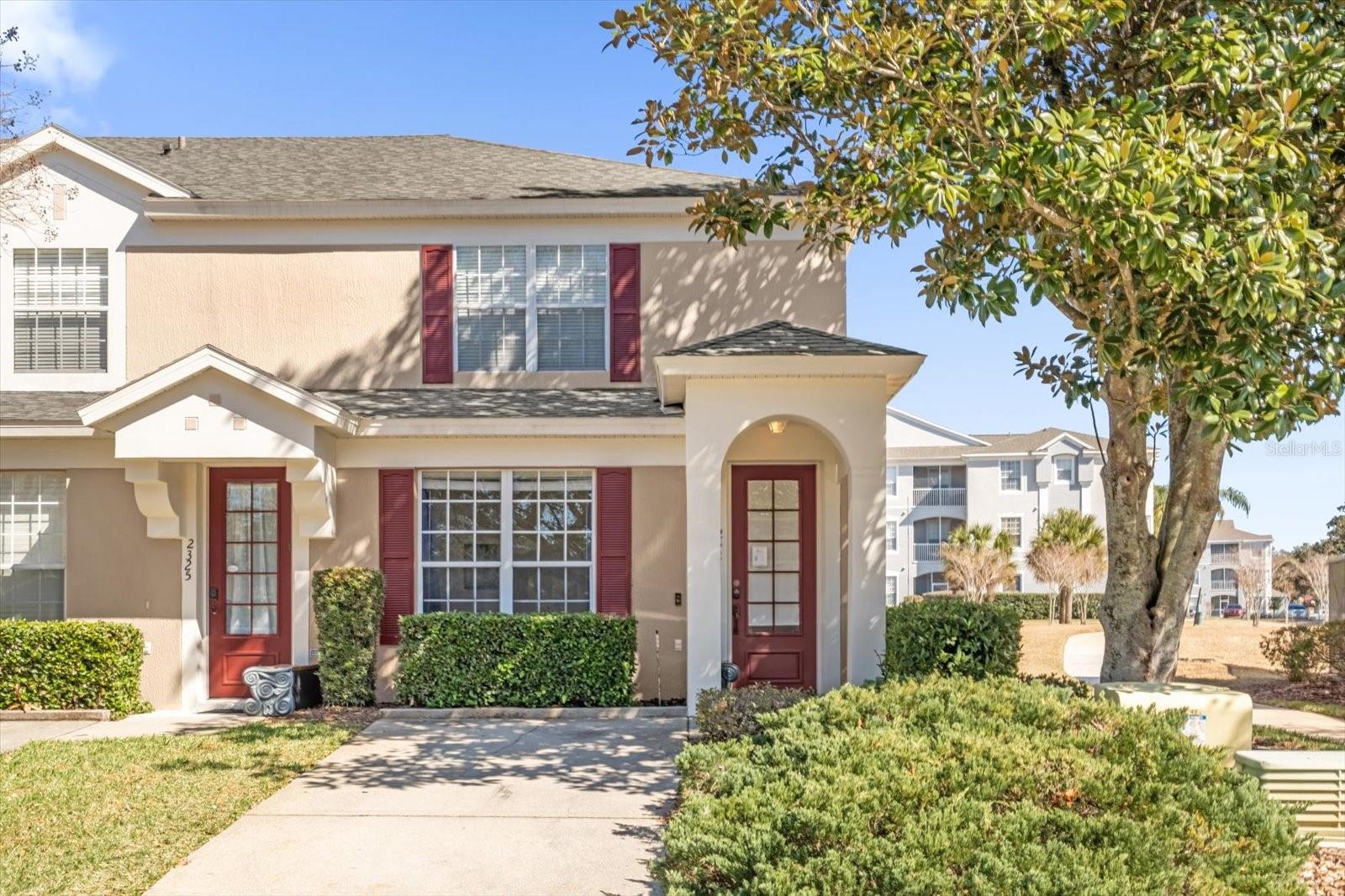 2323 SILVER PALM DRIVE