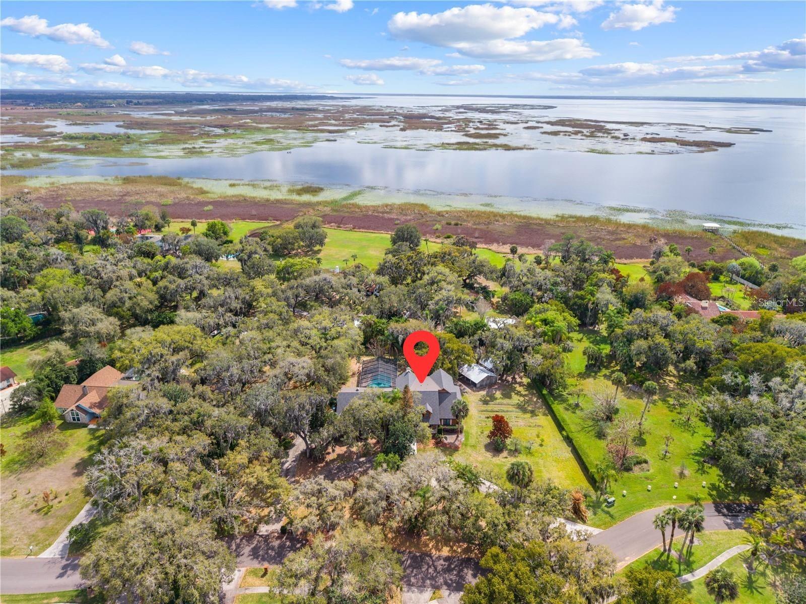 1540 GRANDVIEW BOULEVARD