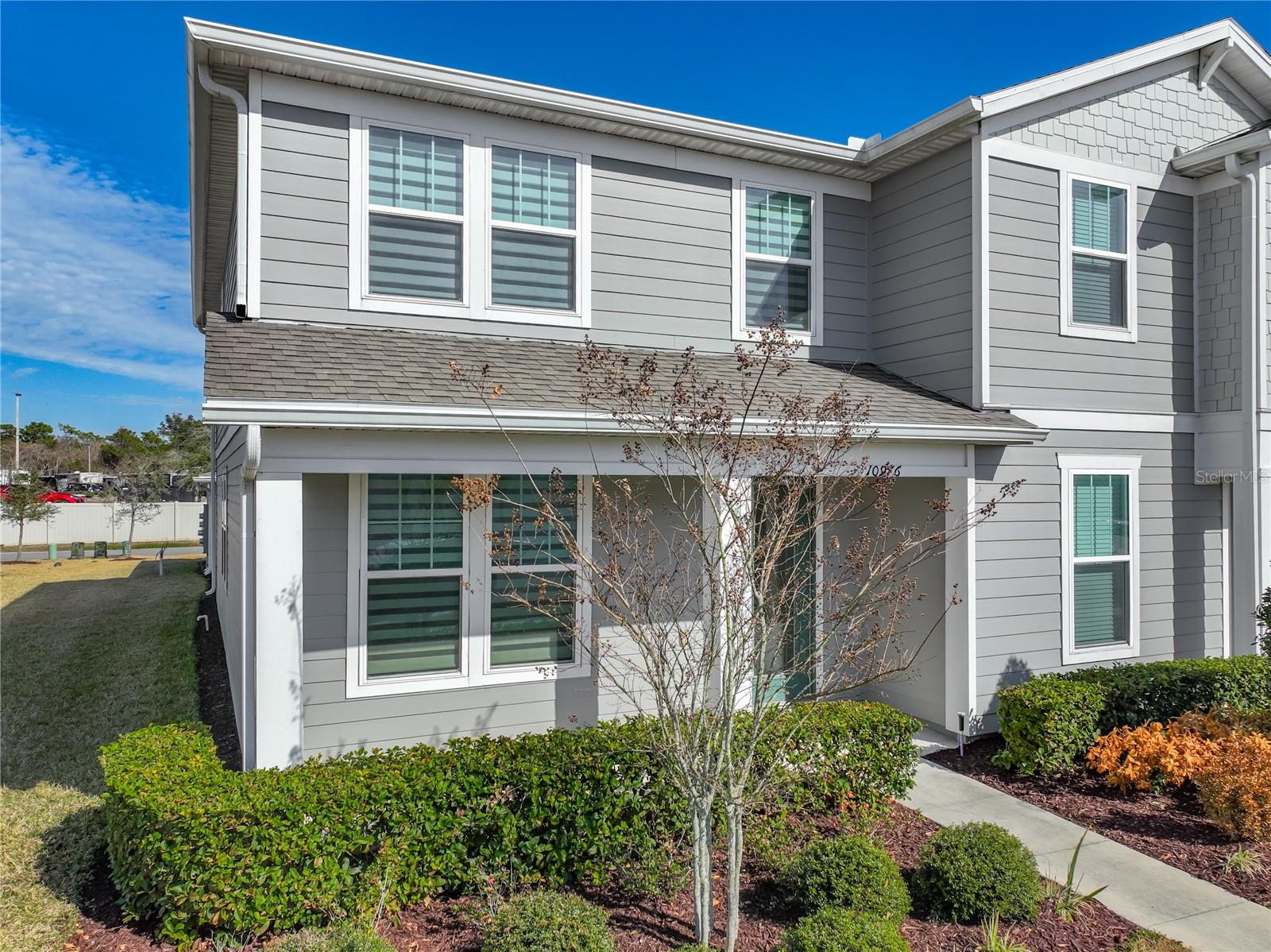 10976 LEAFSHORE LOOP