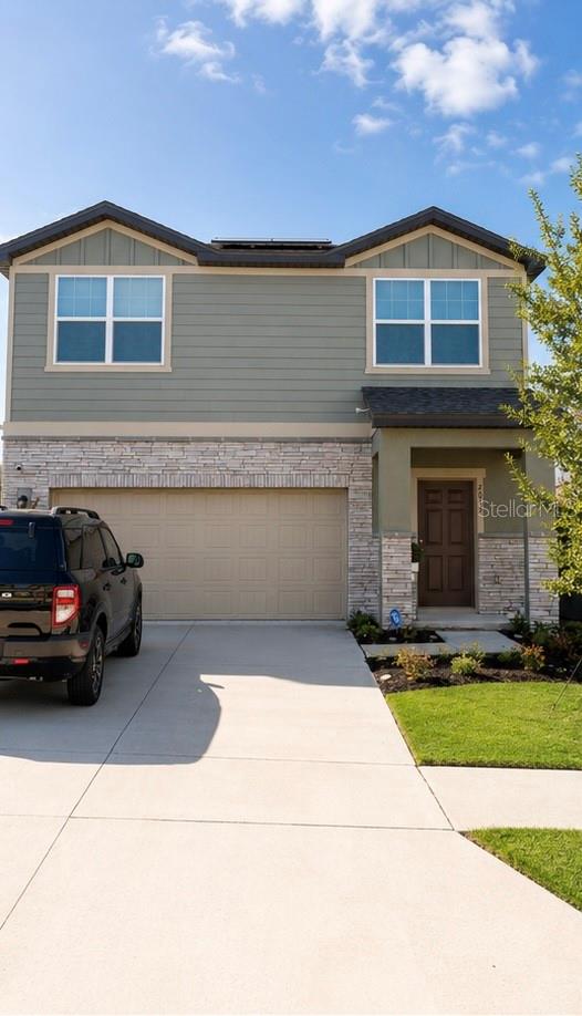 Listing photo 1 for 2015 Hemingway Cir