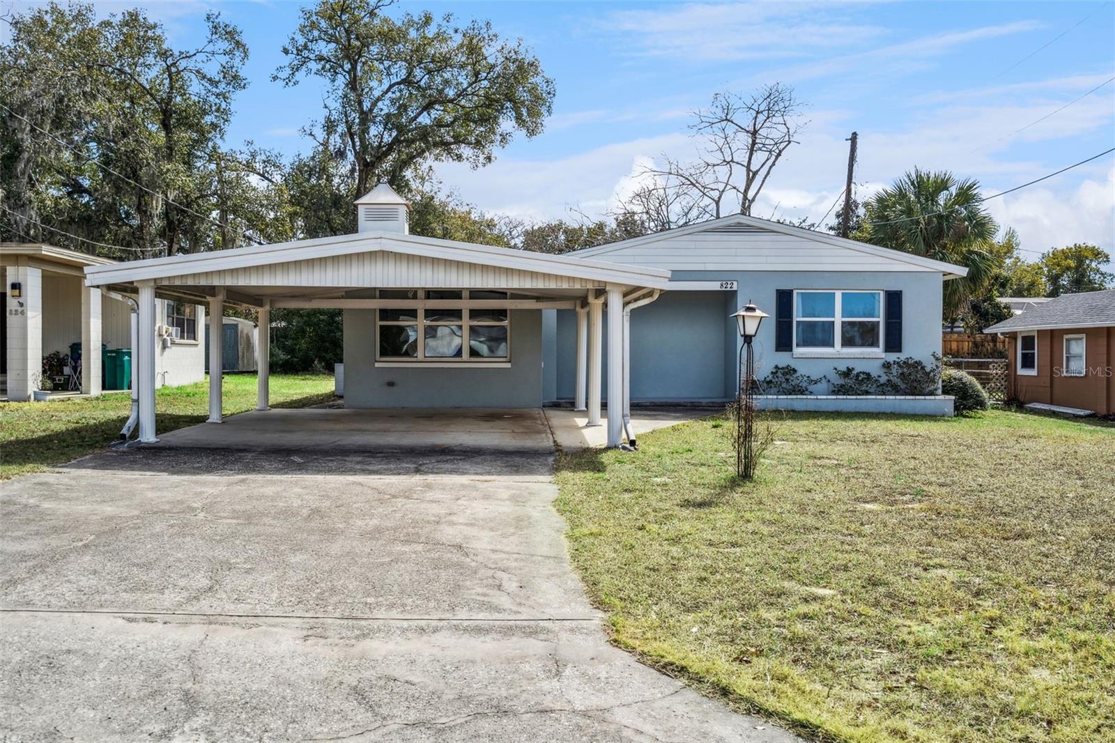 Listing photo for 822 Poinsettia Dr